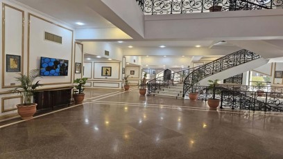 Art Gallery Lobbies